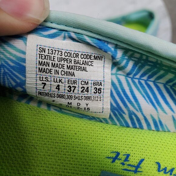 Skechers Shoes Womens 7.5 Go Walk Mint Green Slip-On Sneakers - Picture 2 of 8